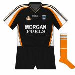 2007:
Unsurprisingly, the new goalkeeper jersey was a black version of that worn by the outfielders.