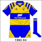 Clare changed from O'Neills to Connolly, who gave them their standard design of that time. One difference from other Connolly counties was the contrasting sleeves, though.