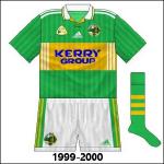 For the 1999 championship, a different shorts style was used, with three gold stripes on a green background.
