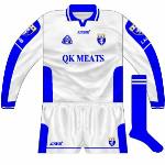 2003:
Companion goalkeeper shirt to the new 2003 jersey was a straighforward reversal.