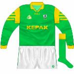 1997-99:
Long-sleeved version.