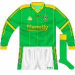 2006-07:
New design introduced in 2005, featuring new sponsors the Menolly Group and a lighter shade of green, with gold pinstripes also included.