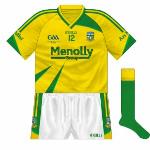 2009:
As usual, the change jersey mirrored the regular kit. Meath wore this in their final three championship games of 2009, against Limerick, Mayo and Kerry.